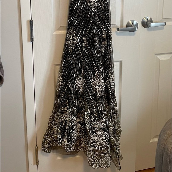 Black Prom/Formal Dress with Gold and Silver/White Detail - Picture 4 of 7